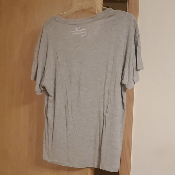 Peace Love World top - Picture 2 of 7